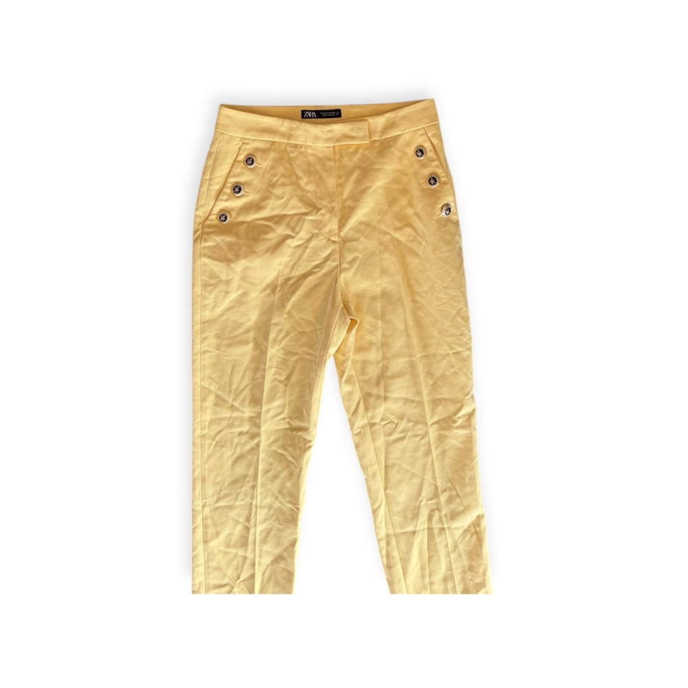 Zara yellow pants button accent medium wrinkled - Picture 2 of 10
